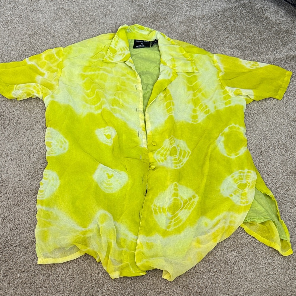 Vibrant Yellow Tie-Dye Men's Casual Shirt